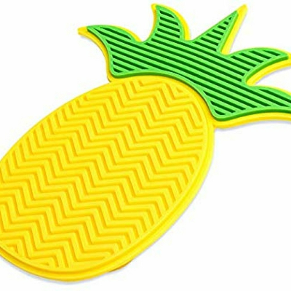 Makeup Brush Cleaning Mat